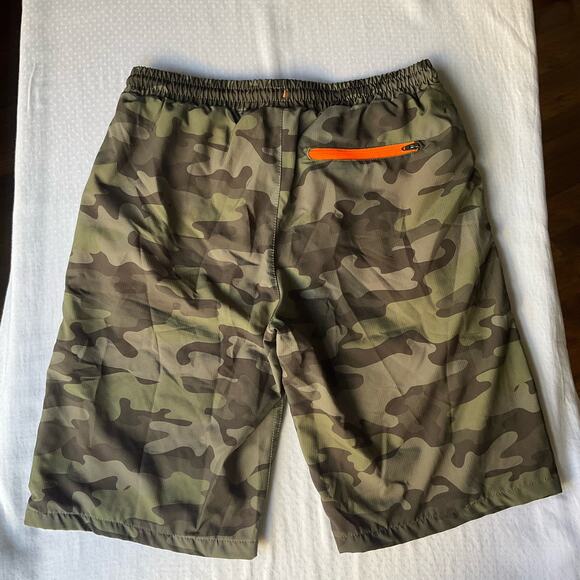 Eddie Bauer Boys Swimming Trunks size XL (18/20), Camo Green - Picture 10 of 11